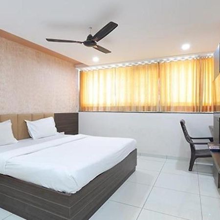 Fabhotel The Heaven Ahmedabad Eksteriør bilde