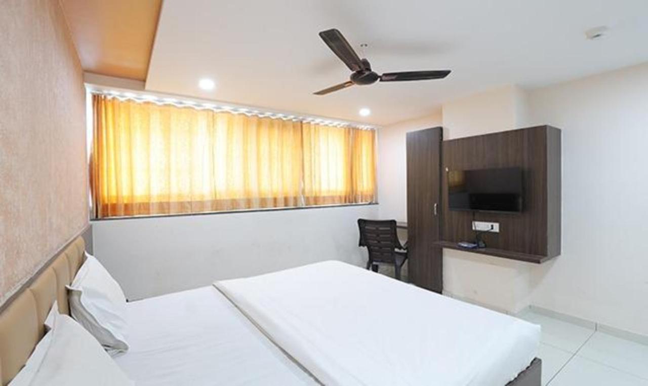 Fabhotel The Heaven Ahmedabad Eksteriør bilde