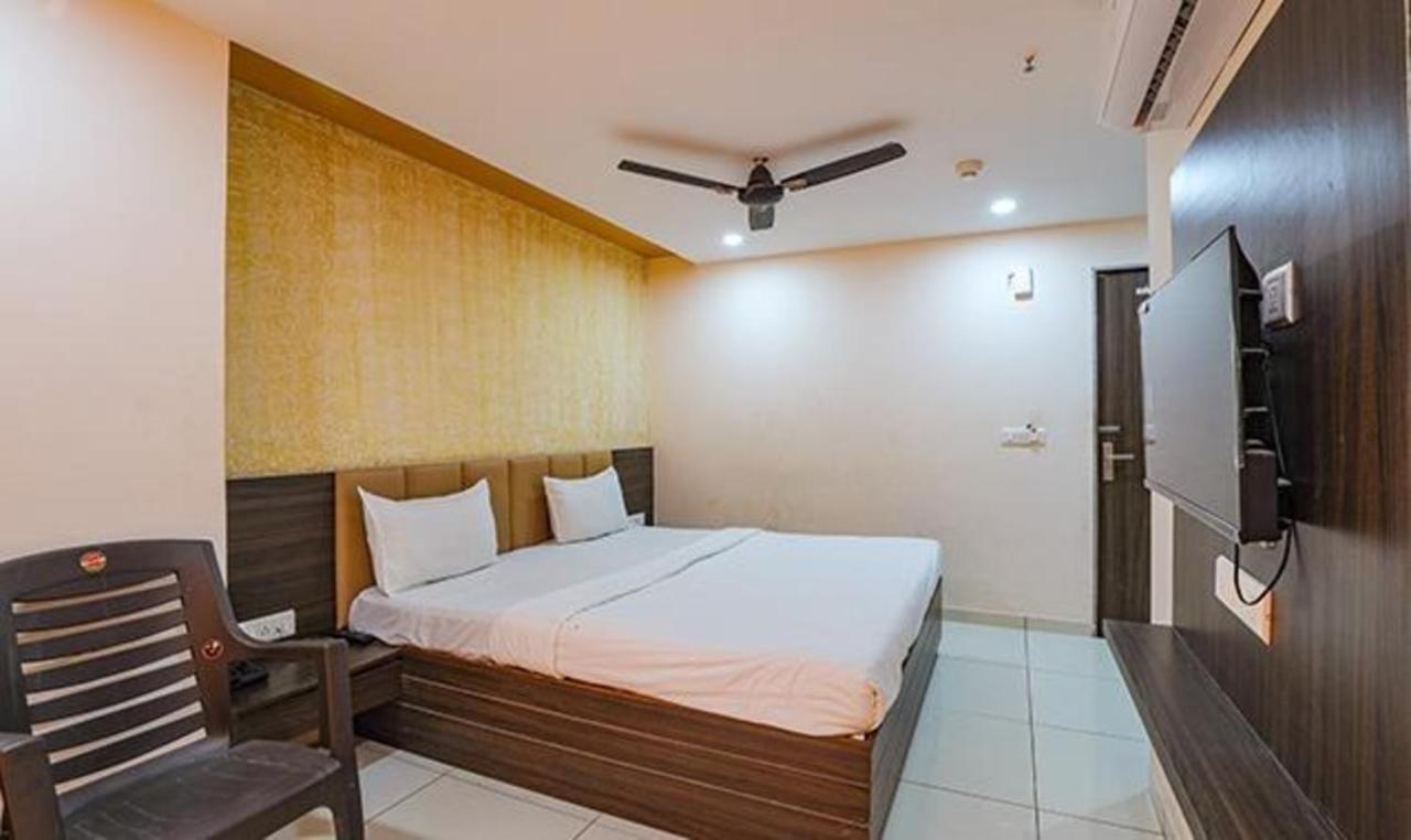Fabhotel The Heaven Ahmedabad Eksteriør bilde