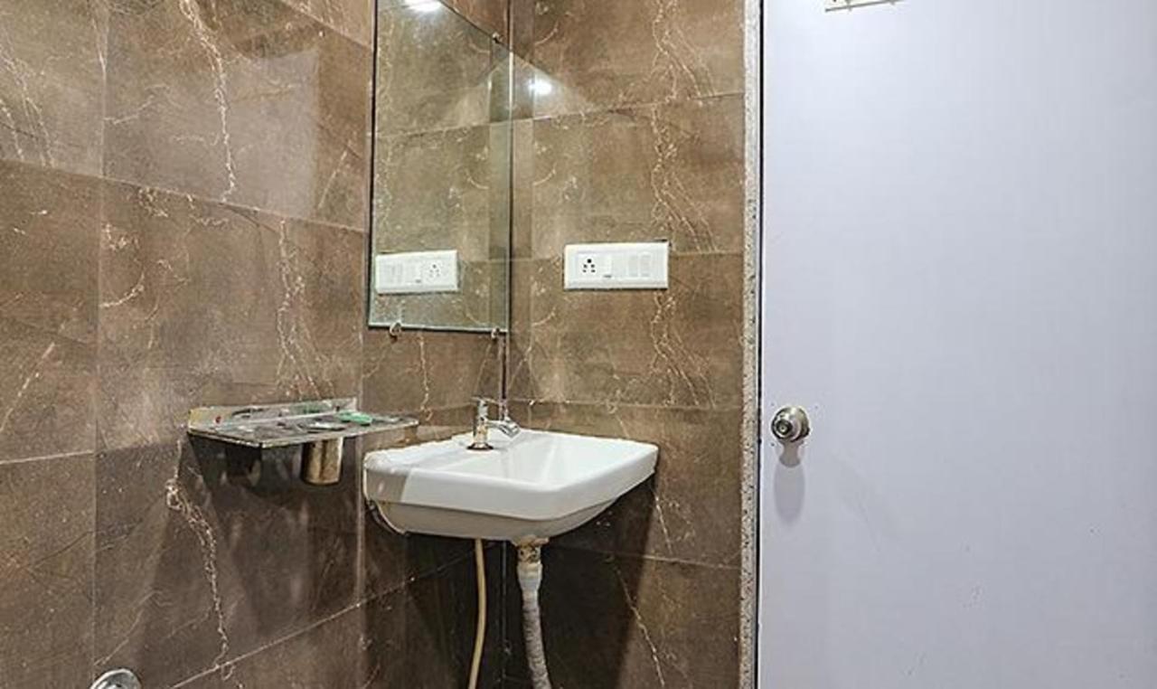 Fabhotel The Heaven Ahmedabad Eksteriør bilde